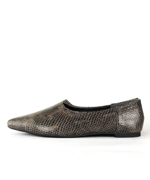 minia（ミニア）の「ポインテッドバブーシュ  [ minia ]（パンプス・レディース・ブラック/ブラウン/パイソン/グレー/シルバー/ホワイト・S/M/L/LL）」の19枚目の写真