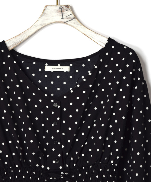 w closet（ダブルクローゼット）の「イレヘムプリントワンピース..（ワンピース・レディース・ブラック系その他/ドット・FREE）」の4枚目の写真