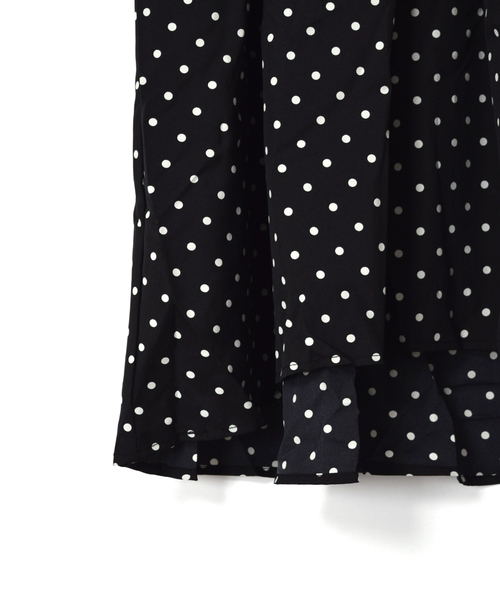 w closet（ダブルクローゼット）の「イレヘムプリントワンピース..（ワンピース・レディース・ブラック系その他/ドット・FREE）」の7枚目の写真