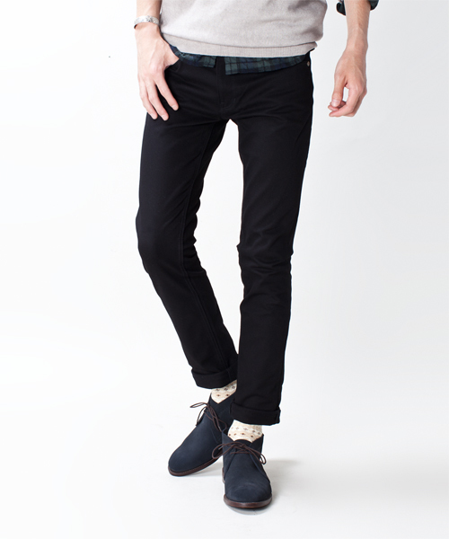 NANO universe（ナノユニバース）の「April77（エイプリル77）/ DOOM BLACK（デニムパンツ・メンズ・ブラック・26/27/28/29/30/31/32/25/24）」の2枚目の写真