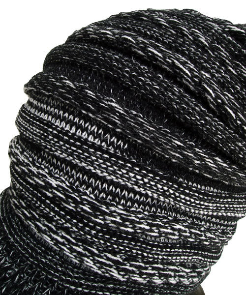 TopIsm（トップイズム）の「ユニセックス つば付き無地ニットキャップ（ニットキャップ/ビーニー・メンズ・ブラック/ネイビー/ブラック×ホワイト/チャコール/ライトベージュ/ワイン/ホワイト/杢グレー/チャコールグレー/グリーン・F）」の12枚目の写真