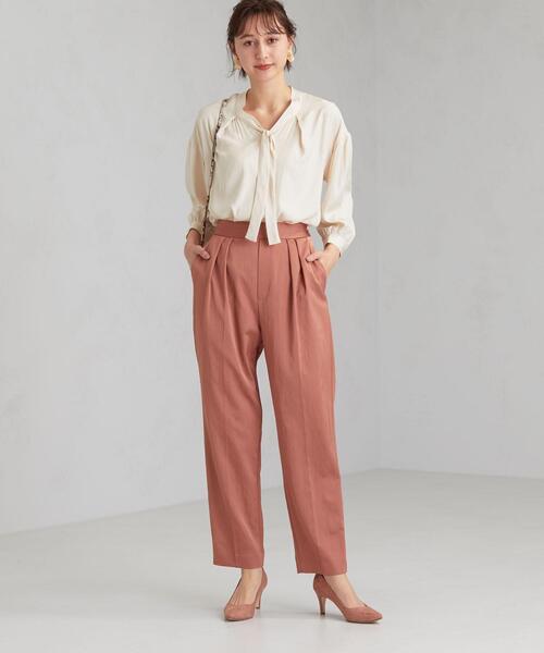 green label relaxing（グリーンレーベルリラクシング）の「FM サテン バレル パンツ（その他パンツ・レディース・パープル/ベージュ/オレンジ・36/38）」の6枚目の写真