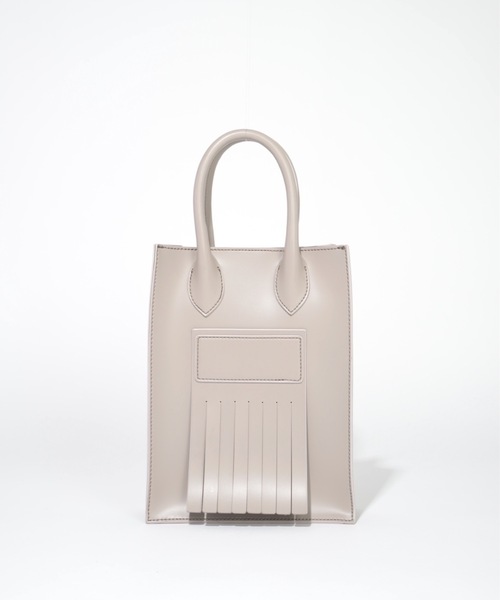 SOLPRESA（ソルプレーサ）の「●スクエアフリンジミニショルダートートバッグ（トートバッグ・メンズ・ブラック/グレイッシュベージュ/モカ・ONE SIZE）」の14枚目の写真