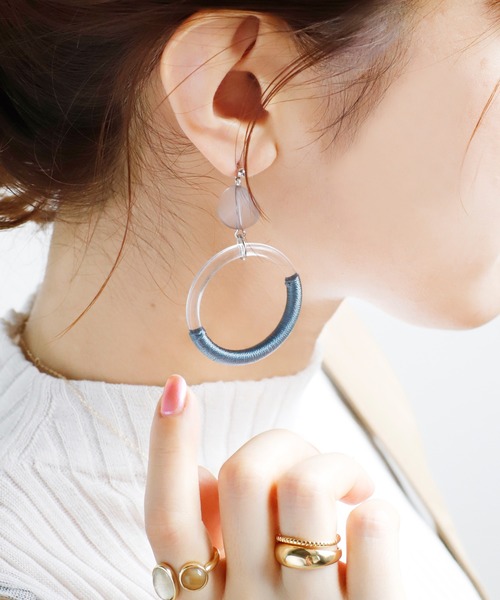 ししゅう糸とクリアフープのピアス ピアス 両耳用 Anemone アネモネ のファッション通販 Zozotown