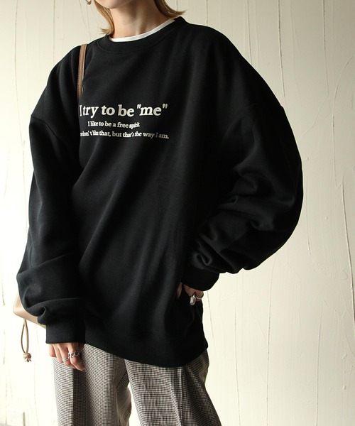 Chillfar（チルファー）の「裏起毛アソートプリントビッグシルエットトレーナー/オーバーサイズスウェット（スウェット・レディース・ベージュ/ブラウン/パープル/ネイビー/グリーン/ホワイト/ブラック/ブルー/ホワイト系/ホワイト系1/ホワイト系2/ブラック系/ブラック系1/ブラック系2/ブラウン系/ブラウン系2/ブラウン系3/ベージュ系/ベージュ系1/ベージュ系3/グリーン系1/ブルー系1・MEDIUM/LARGE）」の7枚目の写真