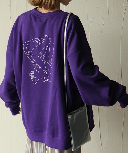 Chillfar（チルファー）の「裏起毛アソートプリントビッグシルエットトレーナー/オーバーサイズスウェット（スウェット・レディース・ベージュ/ブラウン/パープル/ネイビー/グリーン/ホワイト/ブラック/ブルー/ホワイト系/ホワイト系1/ホワイト系2/ブラック系/ブラック系1/ブラック系2/ブラウン系/ブラウン系2/ブラウン系3/ベージュ系/ベージュ系1/ベージュ系3/グリーン系1/ブルー系1・MEDIUM/LARGE）」の22枚目の写真