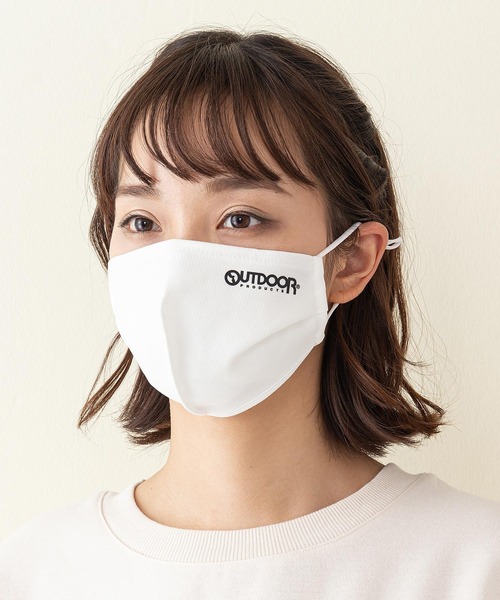 OUTDOOR PRODUCTS（アウトドアプロダクツ）の「【OUTDOOR PRODUCTS】立体ロゴマウスカバー　撥水素材　　伸縮性素材　消臭効果　耳紐アジャスター付　ノーズワイヤー入り　　男女兼用　マスク ブランドロゴ（マスク・メンズ・ベージュ/ネイビー/グレー/ブラック/ホワイト・FREE）」の2枚目の写真