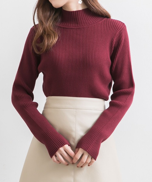 Newlyme（ニューリーミー）の「タートルネックリブニットプルオーバー（ニット/セーター・レディース・ブラック/ベージュ/パープル/グリーン/アイボリー/ボルドー/キャメル/ブラウン/セージグリーン/ブルー・MEDIUM/LARGE/X-LARGE/SMALL）」の10枚目の写真