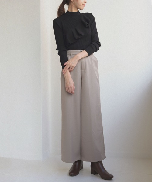 cheriella（シェリエラ）の「【cheriella】プチハイネックラッフルフリルリブニット（ニット/セーター・レディース・ブラック/ピンク/アイボリー/ラベンダー/ダークブルー・M）」の9枚目の写真