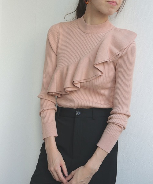 cheriella（シェリエラ）の「【cheriella】プチハイネックラッフルフリルリブニット（ニット/セーター・レディース・ブラック/ピンク/アイボリー/ラベンダー/ダークブルー・M）」の21枚目の写真