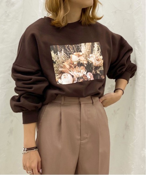 apres jour（アプレジュール）の「クルーネックスウェット【ZOZOTOWN限定アイテム】【10AP】（スウェット・レディース・ダークブラウン/アイボリー/ライトピンク/ライトベージュ・X-LARGE/フリー）」の10枚目の写真