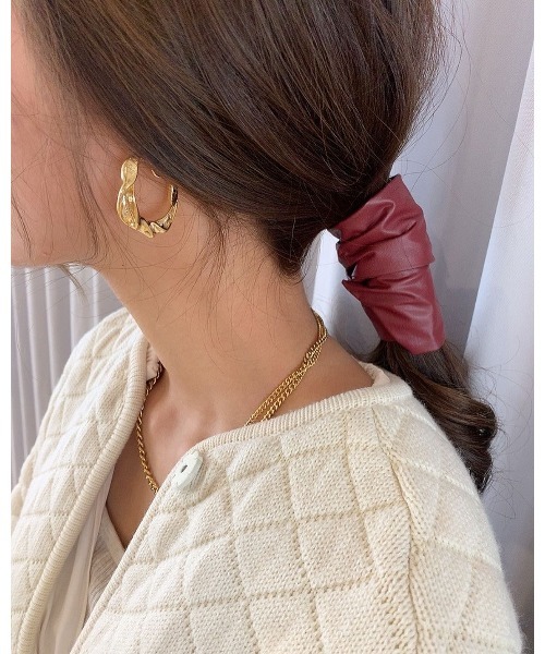 mou（モウ）の「ねじれ不規則カーブピアス（ピアス（両耳用）・レディース・シルバー/ゴールド・FREE）」の7枚目の写真