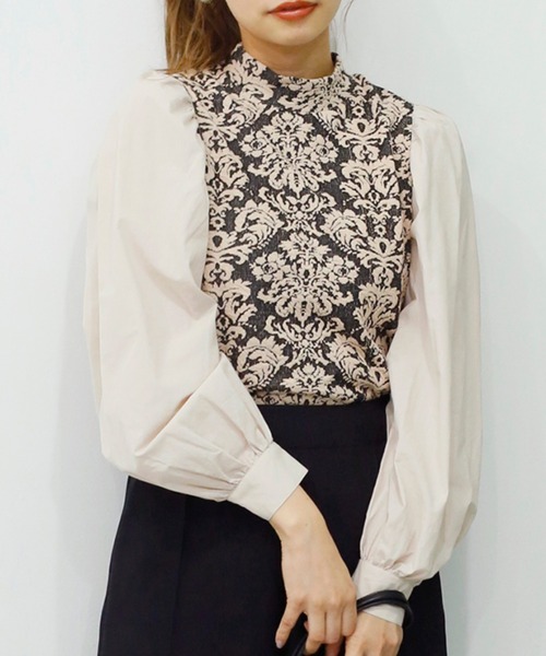 one after another NICE CLAUP（ワンアフターアナザーナイスクラップ）の「ジャガー パフスリーブプルオーバー（Tシャツ/カットソー・レディース・ブラック/ベージュ/モカ/ブラック系その他・FREE）」の3枚目の写真