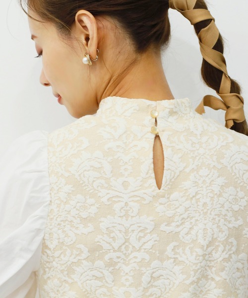 one after another NICE CLAUP（ワンアフターアナザーナイスクラップ）の「ジャガー パフスリーブプルオーバー（Tシャツ/カットソー・レディース・ブラック/ベージュ/モカ/ブラック系その他・FREE）」の20枚目の写真