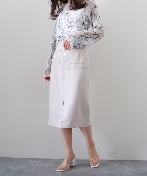 archives(アルシーヴ)の「花柄シアー楊柳プルオーバー(シャツ/ブラウス・レディース・オフホワイト/ブラック/ベージュ・MEDIUM)」の21枚目の写真