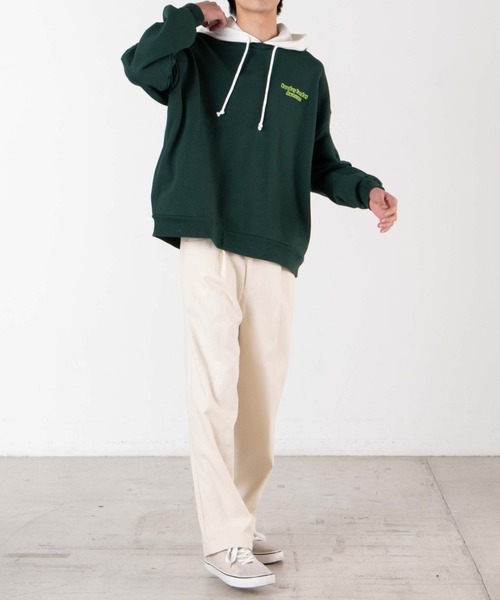 WEGO(ウィゴー)の「WEGO/ヘビーウエイトロゴ刺繍ビッグスウェパカ(パーカー・メンズ・サックスブルー/ダークグリーン/スミクロ/ブラウン・MEDIUM/LARGE)」の13枚目の写真