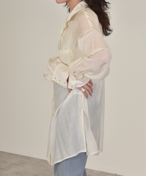 w closet（ダブルクローゼット）の「ボリューム袖シアーチャイナシャツ（シャツ/ブラウス・レディース・オレンジ/アイボリー/ライム・FREE）」の9枚目の写真