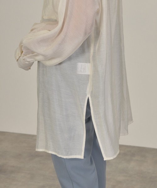 w closet（ダブルクローゼット）の「ボリューム袖シアーチャイナシャツ（シャツ/ブラウス・レディース・オレンジ/アイボリー/ライム・FREE）」の5枚目の写真