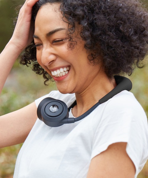 on the day（オンザデイ）の「【扇風機/ハンズフリー】W Fan Yoga Sirocco（生活家電・メンズ・グレー/シルバー/ネイビー/アイボリー/ベージュ/サックスブルー/ブラック・FREE）」の3枚目の写真