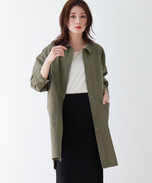 SHOO・LA・RUE(シューラルー)の「◆ポケットつきカバーオール(ミリタリージャケット・レディース・ライトブルー/カーキ/ライトベージュ・02/03/04)」の3枚目の写真