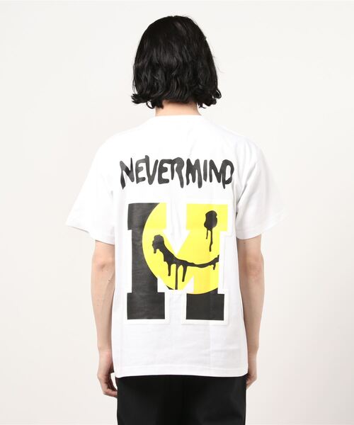 STUD MUFFIN(スタッドマフィン)の「STUD MUFFIN/スタッドマフィン/BIG MファームプリントSS Tシャツ(Tシャツ/カットソー・メンズ・ホワイト/ブラック・3/2)」の4枚目の写真