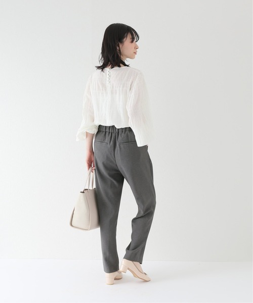 Simplicite(サンプリシテ)の「スラブツイルテーパードパンツ(スラックス・レディース・チャコールグレー/ベージュ・FREE)」の16枚目の写真