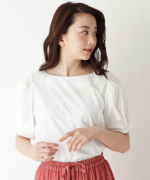 pink adobe(ピンクアドベ)の「◆【M-3L】ブロード袖タック ブラウス(シャツ/ブラウス・レディース・オフホワイト/ブラック系1/ネイビー系1/ネイビー系2・44/40/38/42)」の1枚目の写真