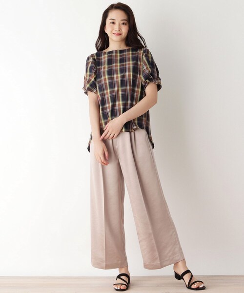 pink adobe(ピンクアドベ)の「◆【M-3L】ブロード袖タック ブラウス(シャツ/ブラウス・レディース・オフホワイト/ブラック系1/ネイビー系1/ネイビー系2・44/40/38/42)」の14枚目の写真