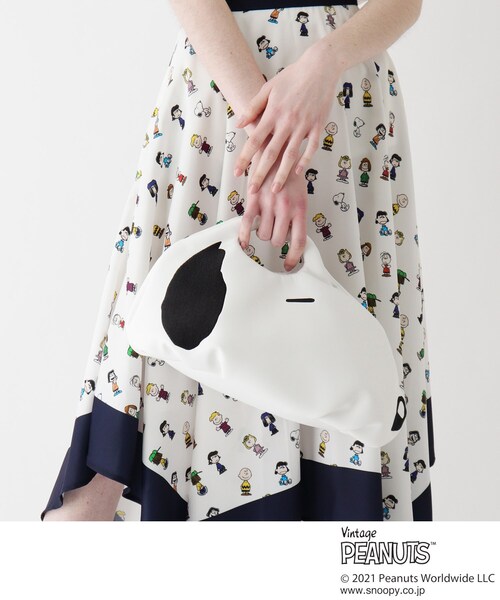 SOUP（スープ）の「◆SOUP×PEANUTSコラボスヌーピーフェイスバッグ（ハンドバッグ・レディース・ホワイト・00）」の4枚目の写真