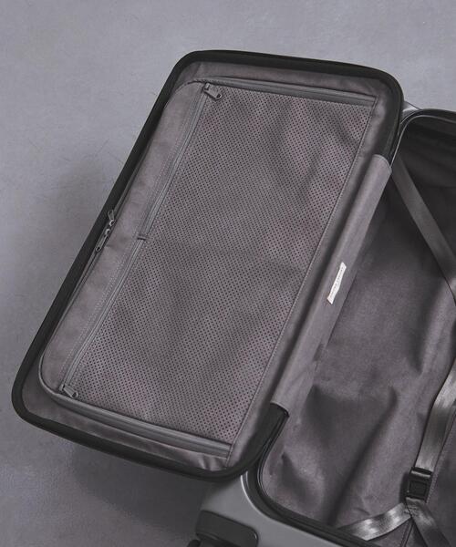 UNITED ARROWS(ユナイテッドアローズ)の「<UNITED ARROWS> スマート グレー スーツケース 66L†(スーツケース/キャリーバッグ・メンズ・ダークグレー・FREE)」の9枚目の写真