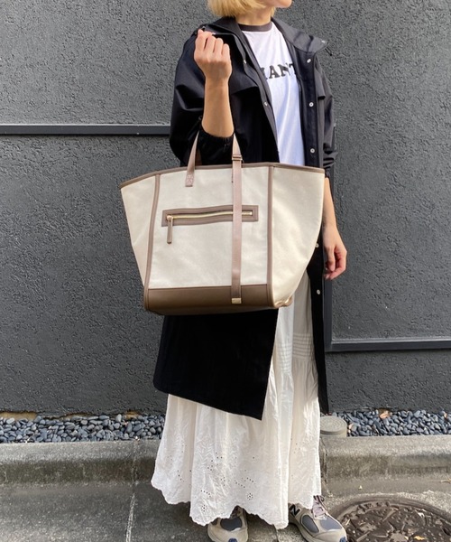 SOLPRESA(ソルプレーサ)の「*働くママにも*軽量&大容量 バイカラーキャンバストート マザーズバッグ Lサイズ(マザーズバッグ・レディース・ベージュ/グレイッシュベージュ/ベージュ×ブラック/ベージュ系その他/ナチュラル・L)」の22枚目の写真