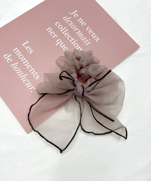 CEMONEMO(セモネモ)の「パイピング シアーシュシュ(シュシュ・レディース・ブラック/グレー/ブラウン/コーラル/アイボリー・FREE)」の5枚目の写真