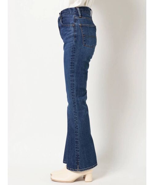 Ungrid（アングリッド）の「ストレッチフレアデニム（デニムパンツ・レディース・ブラック/ブルー・26inch/24inch/25inch）」の6枚目の写真