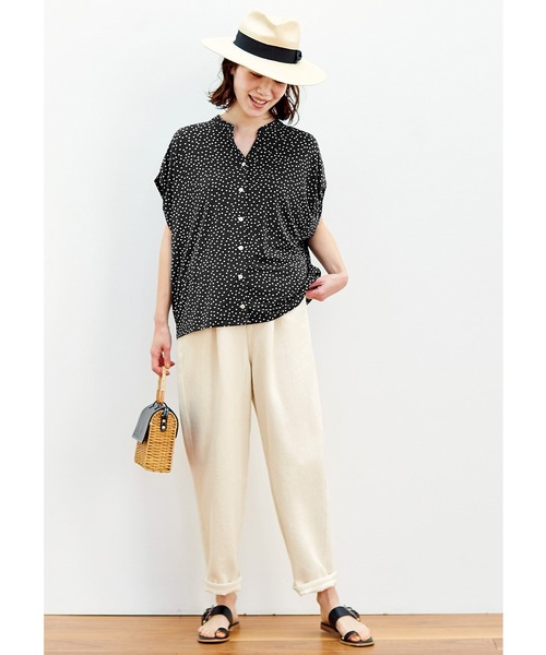 Live in comfort（リブインコンフォート）の「リブ　イン　コンフォート　きちんと見えて伸びやかでらくちん！ドット柄ブラウス（シャツ/ブラウス・レディース・ホワイト/ブラック/ベージュ・MEDIUM/LARGE/X-LARGE/SMALL/XX-LARGE/XXX-LARGE）」の7枚目の写真