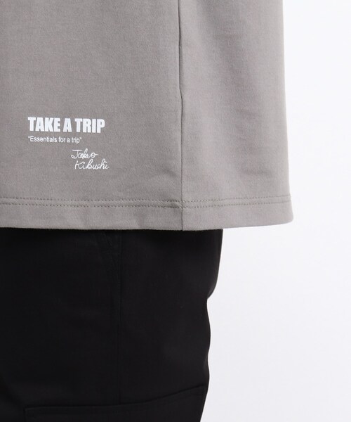 TAKEO KIKUCHI(タケオキクチ)の「◆The Message トリップトランク プリント Tシャツ(Tシャツ/カットソー・メンズ・ホワイト/ブラウン系その他・02/03/04)」の3枚目の写真