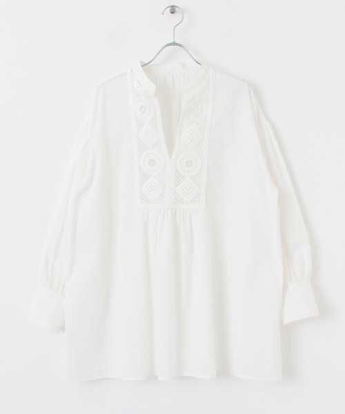 KBF(ケイビーエフ)の「クロシェドッキングブラウス(シャツ/ブラウス・レディース・アイボリー/オフホワイト/ブラック・ONE)」の6枚目の写真