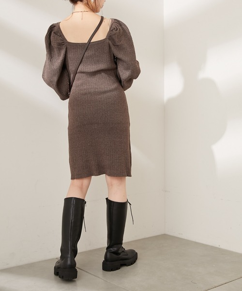 Chico(チコ)の「ボリューム袖リブスクエアミニワンピース(ワンピース・レディース・グレー/ブラック/ブラウン・FREE)」の6枚目の写真