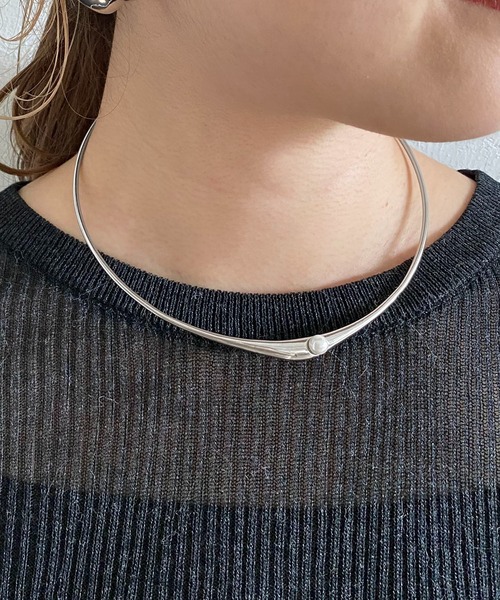 CAPRICIEUX LE'MAGE(カプリシューレマージュ)の「【GOLDY/ゴールディ】プチパールネックカフ(ネックレス・レディース・シルバー/ゴールド・ONE SIZE)」の6枚目の写真