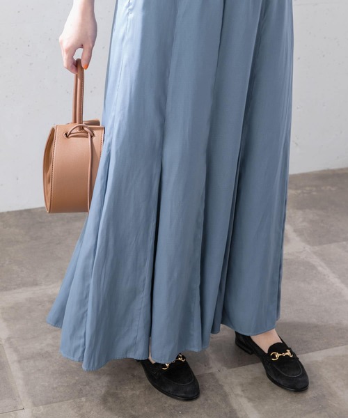 URBAN RESEARCH Sonny Label（アーバンリサーチサニーレーベル）の「マチ切り替えフレアスカート（スカート・レディース・ブラック/ブルー/グレー系その他・FREE）」の5枚目の写真