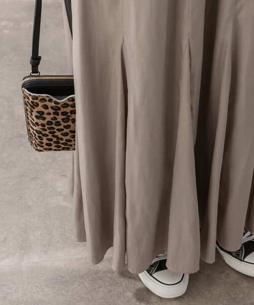 URBAN RESEARCH Sonny Label（アーバンリサーチサニーレーベル）の「マチ切り替えフレアスカート（スカート・レディース・ブラック/ブルー/グレー系その他・FREE）」の9枚目の写真