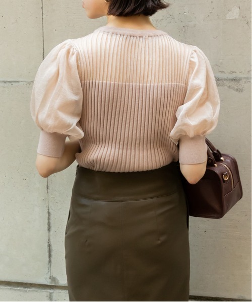 RANDA（ランダ）の「シアーボリュームスリーブニット（シャツ/ブラウス・レディース・ブラック/ベージュ/グレー・FREE）」の4枚目の写真