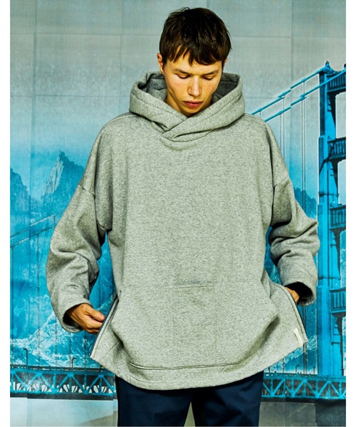 And A(アンドエー)の「AlexanderLeeChang アレキサンダーリーチャン / BOMBER HEAT BIG HOODIE ボンバーヒート ビッグシルエット フーディー パーカー / AC012122(パーカー・メンズ・グレー/ブラウン/ネイビー・ONE SIZE)」の2枚目の写真