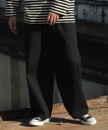 Le Pigeon Voyageur（ル ピジョン ヴォワイヤジュール）の「<Le Pigeon Voyageur>モールスキン ベーシック ワークパンツ（その他パンツ）」