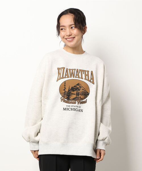 ems excite(エムズエキサイト)の「プリントBIGトレーナー(Tシャツ/カットソー・レディース・オフホワイト/グリーン/レッド・FREE)」の4枚目の写真