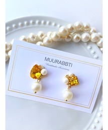 tone | 【MUURABBTI】ビジューとパールピアス(MA)(ピアス（両耳用）)