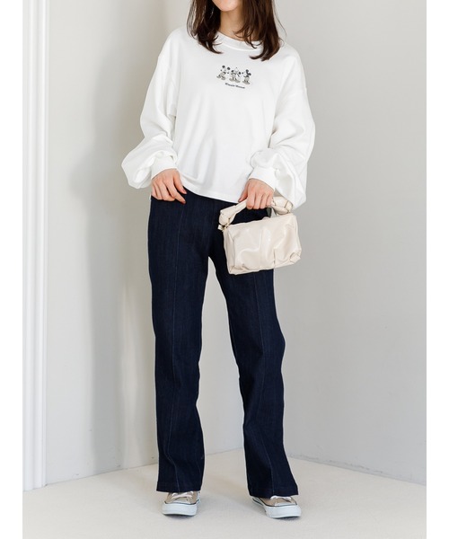 SLURR（スラ―）の「デニムフレアパンツ（デニムパンツ・レディース・インディゴブルー/ライトインディゴブルー・S/M）」の5枚目の写真