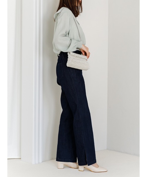 SLURR（スラ―）の「デニムフレアパンツ（デニムパンツ・レディース・インディゴブルー/ライトインディゴブルー・S/M）」の13枚目の写真