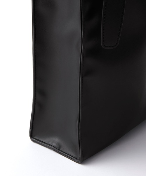 EMMA CLOTHES（エマクローズ）の「スクウェアバックルベルトトートバッグ EMMA CLOTHES（トートバッグ・メンズ・ホワイト/ブラック/ブルー/グリーン/ダークブラウン/チャコール・FREE）」の13枚目の写真