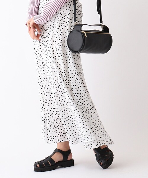 OPAQUE.CLIP(オペークドットクリップ)の「◆ロールボストン(ショルダーバッグ・レディース・ブラック/ダークグリーン・00)」の3枚目の写真