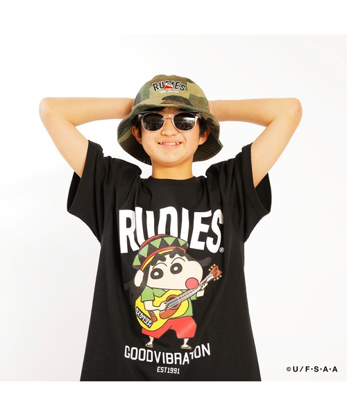 RUDIE'S(ルーディーズ)の「RUDIE'S x CRAYON SHINCHAN DREADROCK TEE / ルーディーズ × クレヨンしんちゃん ドレッドロック T(Tシャツ/カットソー・メンズ・ホワイト/ブラック・M/S/L/XXL/XL)」の1枚目の写真